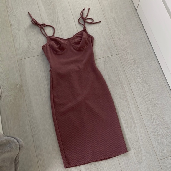 Forever 21 Dresses & Skirts - Forever 21 Dress